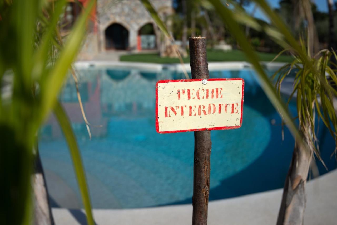 Leonardo Resort Империа Екстериор снимка